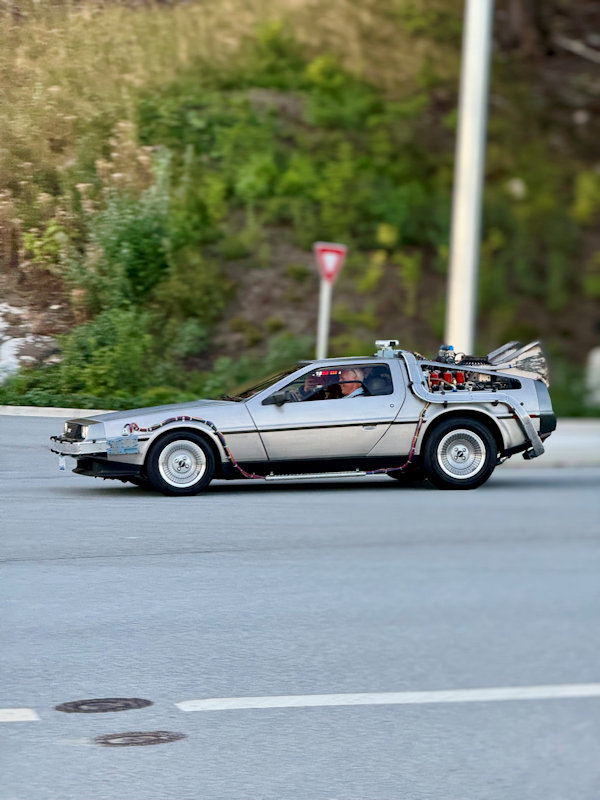Scott Schiller DeLorean Time Machine Pic 07