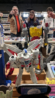 Vancouver Comic & Toy Show Picture 08